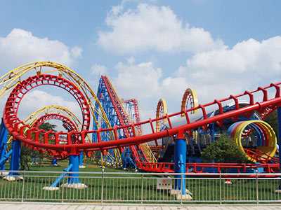 4loop-roller-coaster