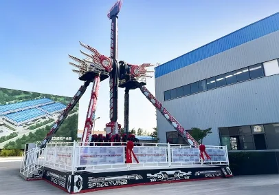 Бесфундаментный аттракцион маятник