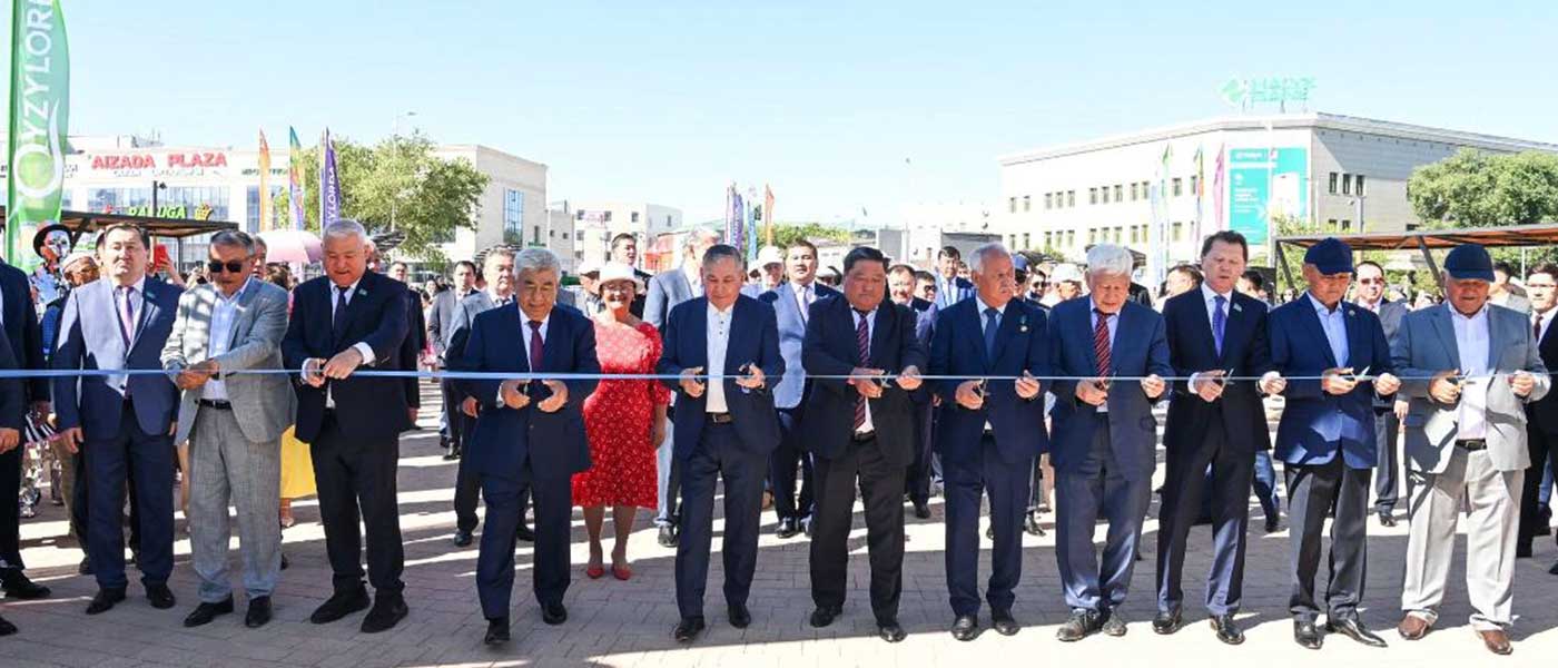 Торжественное открытие парка культуры и отдыха в Кызылорде